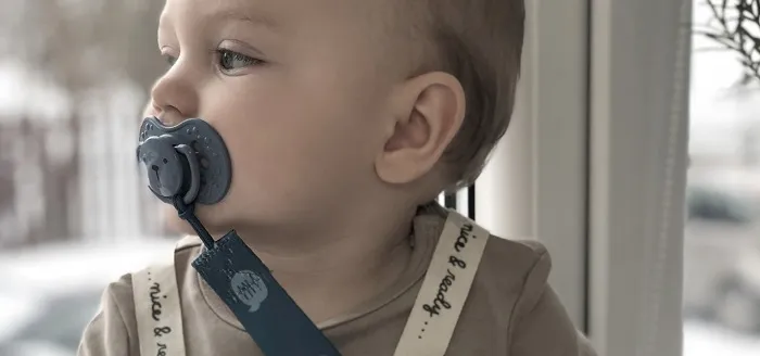 pozegnanie dziecka ze smoczkiem