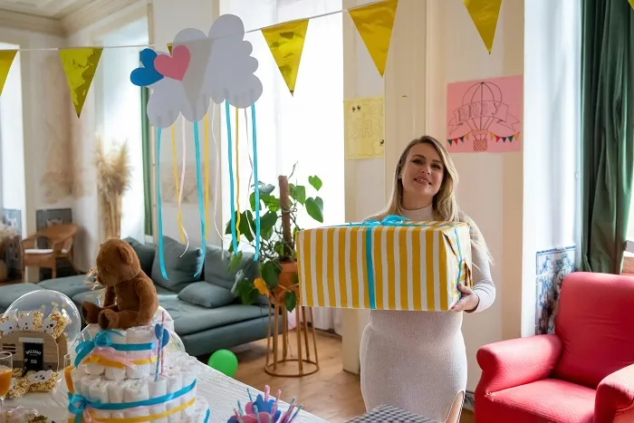 Prezent na Baby Shower - 10 najlepszych pomysłów na upominek 