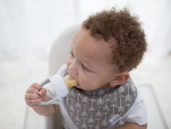 DR BROWN'S - silikonowy gryzak do podawania pokarmu | Szary