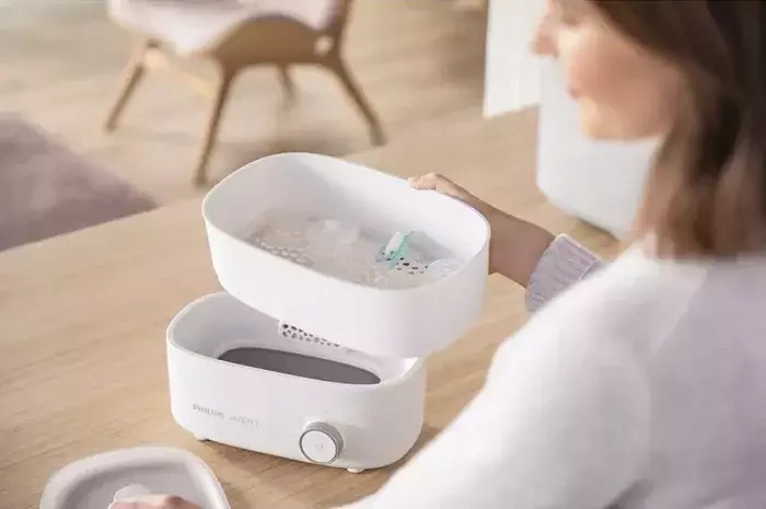 PHILIPS AVENT - elektryczny sterylizator parowy z suszarką