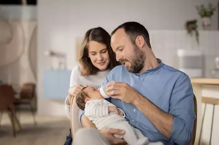 PHILIPS AVENT - elektryczny sterylizator parowy z suszarką