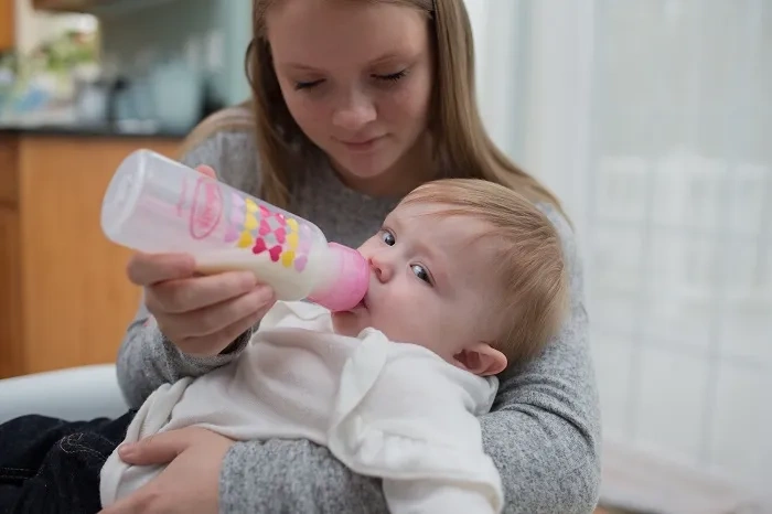 DR BROWN'S Options+ - antykolkowa, wąska butelka standard 250 ml ze smoczkiem i ustnikiem 6 m+ | Różowa