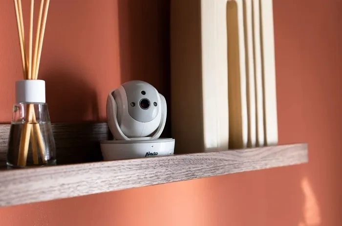 ALECTO DVM200MGS - niania elektroniczna z ruchomą kamerą i wyświetlaczem