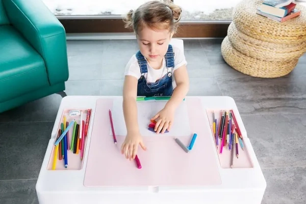 TEGA BABY Multifun Eco - wielofunkcyjny stolik z krzesełkiem | Multicolor