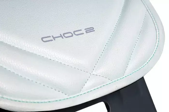 MUUVO Choc 2 - krzesełko do karmienia 3w1 | Mint