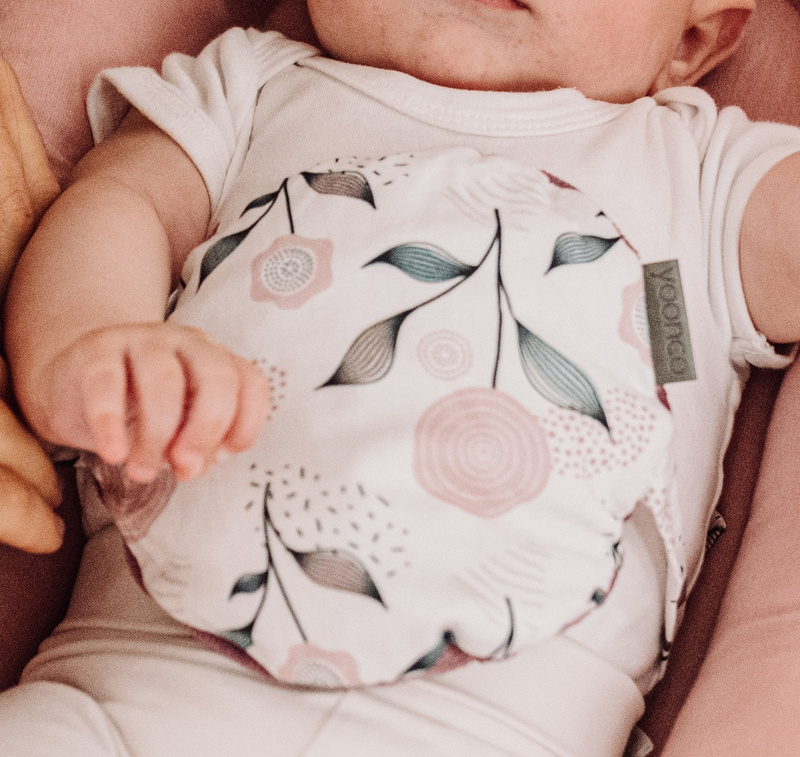 YOONCO - termofor z pestek wiśni z zapięciem | Flower