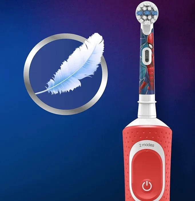 ORAL-B D100 Kids - elektryczna szczoteczka do zębów dla dzieci 3+ | Spider-Man