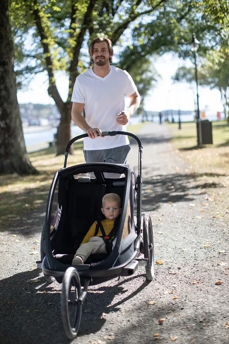 HAMAX Breeze - dwuosobowa przyczepka rowerowa z zestawem do biegania | White/Green