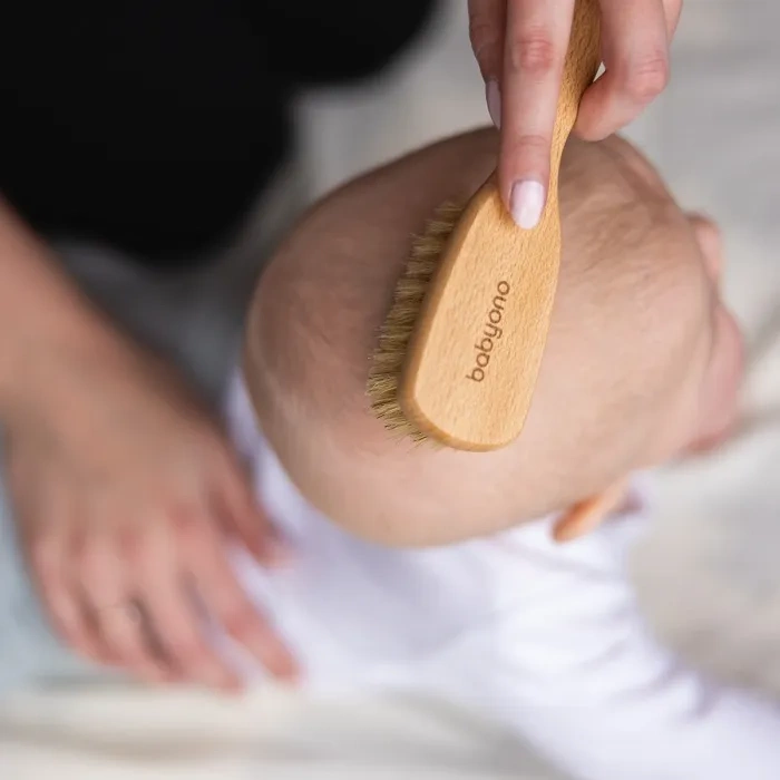 BABYONO - szczotka z naturalnego włosia | średnio miękka