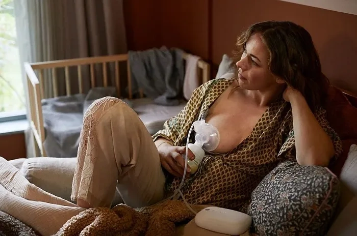 PHILIPS AVENT - laktator elektryczny Natural Motion w etui