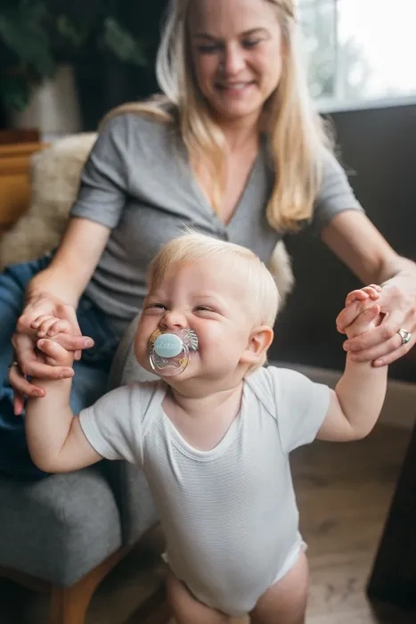 DR BROWN'S Prevent - 2 x smoczek ortodontyczny "Zwierzęta", różowy | 6-18 m