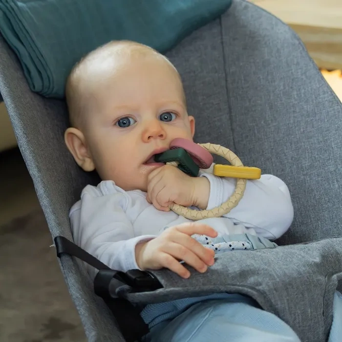 PETITE & MARS Calmy - leżaczek z funkcją kołysania | Grey