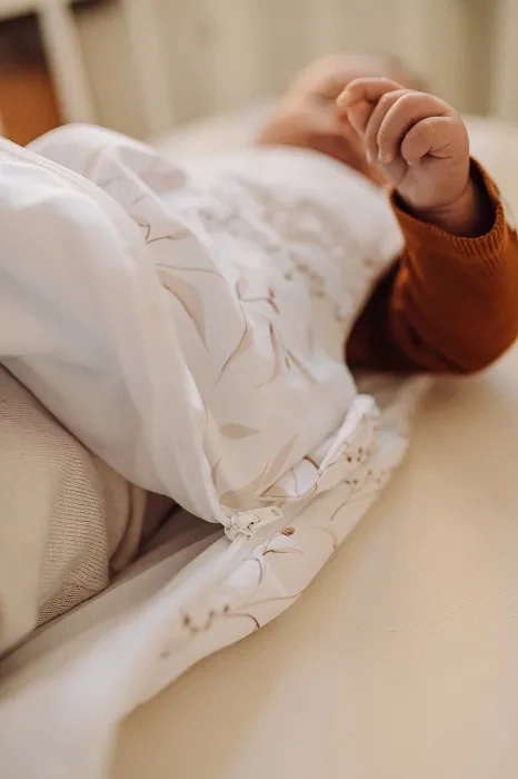 YOONCO - lekki śpiworek do spania dla niemowlaka | Meadow