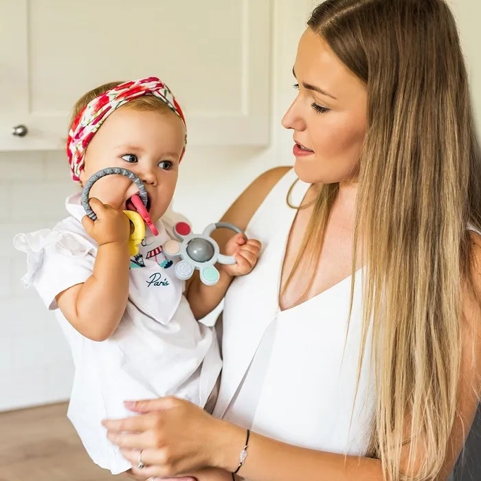 BABYONO Ortho - gryzak silikonowy