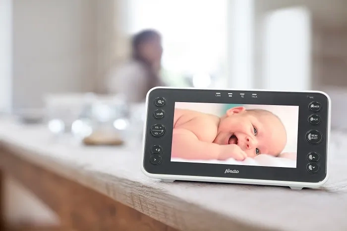 ALECTO DVM200XL - niania elektroniczna z ruchomą kamerą i wyświetlaczem XL + projektor nocnego nieba GRATIS!