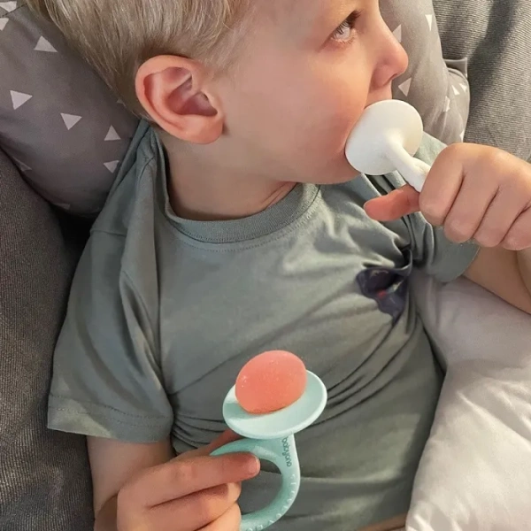 BABYONO - gryzak silikonowy Snail | Różowy