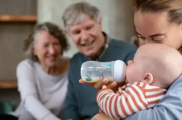 PHILIPS AVENT Natural Response - butelka z nakładką antykolkową AirFree 260 ml SŁOŃ | 1 m+