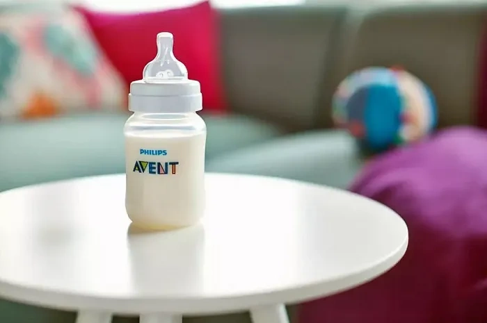 PHILIPS AVENT Anti-colic - antykolkowy smoczek do butelki 2 szt. | 1 m+