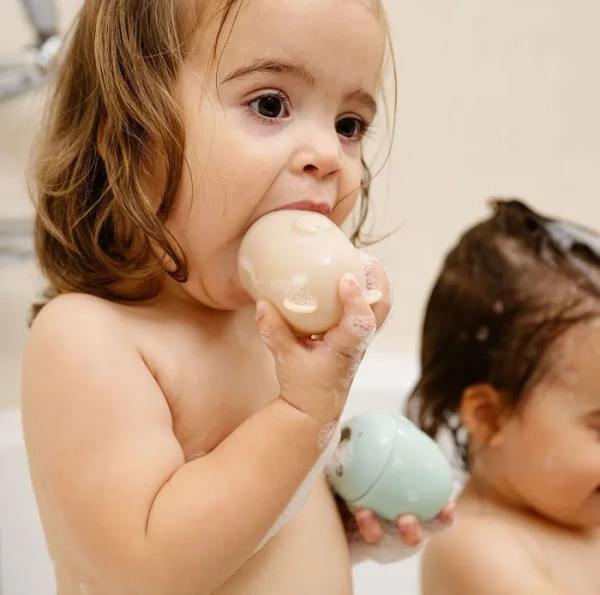 ALECTO BT5 - zestaw 5 zabawek do kąpieli z termometrem