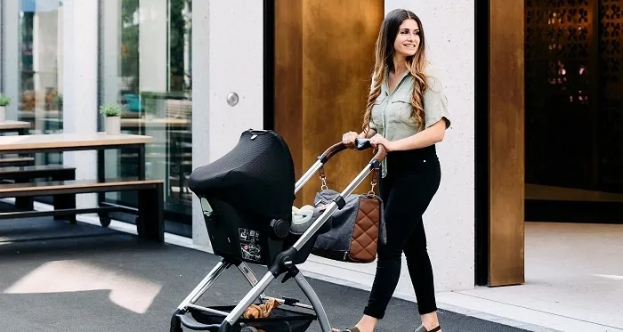 ABC DESIGN Tulip i-Size - fotelik samochodowy 0-13 kg | Black