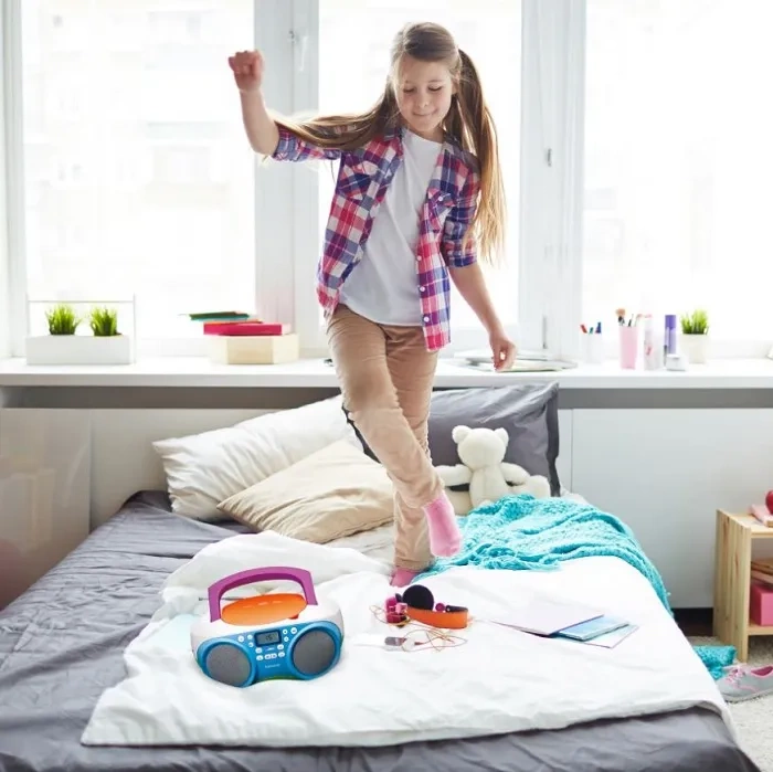 LENCO SCD-41 - przenośne radio FM z odtwarzaczem CD i USB