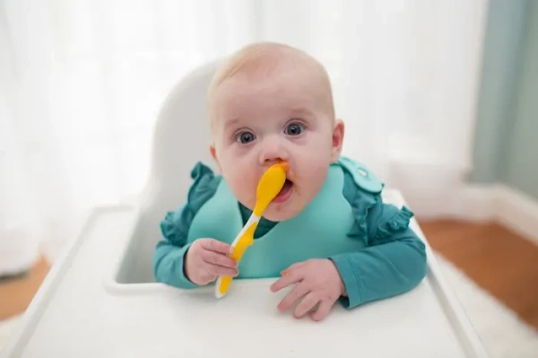 DR BROWN'S - długie łyżeczki do karmienia 2 szt. | Żółta i zielona