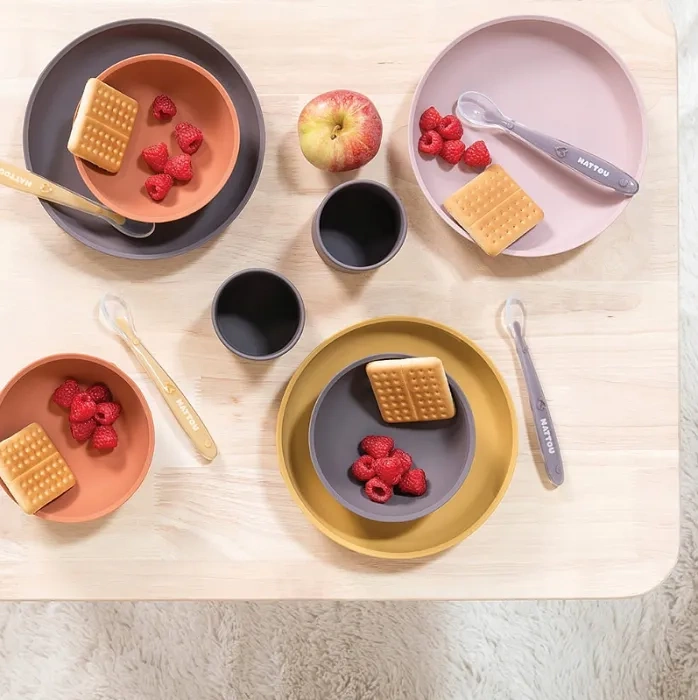 NATTOU - zestaw 2 naczyń silikonowych: miseczka + łyżeczka | Granatowy