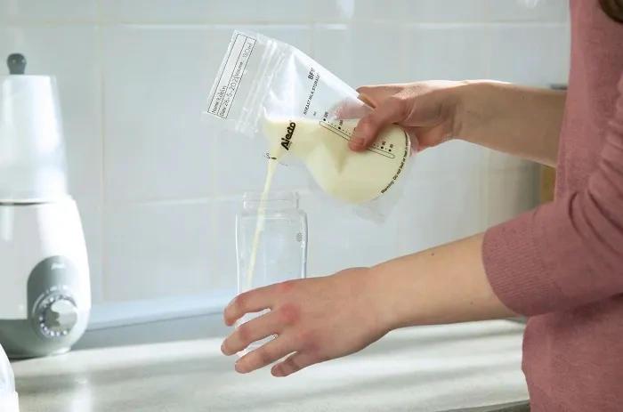 ALECTO BF100 - woreczki do przechowywania pokarmu 100 szt.