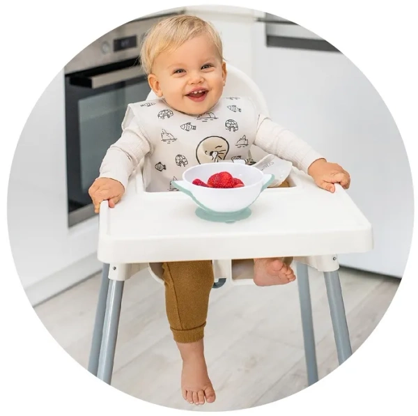 BABYONO - miseczka z przyssawką, przykrywką i łyżeczką | Zielona