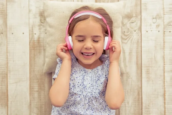 LENCO HPB-110PK - bezprzewodowe słuchawki Bluetooth z naklejkami dla dzieci  | Różowe