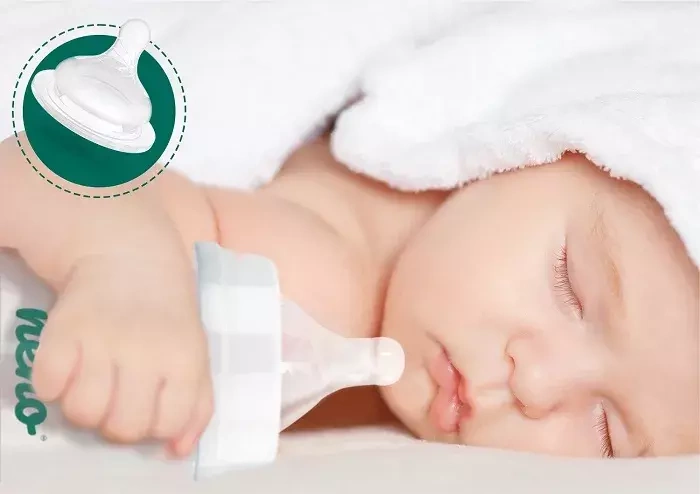 NENO Bottle 240 - butelka do karmienia i nauki picia ze smoczkiem | 240 ml