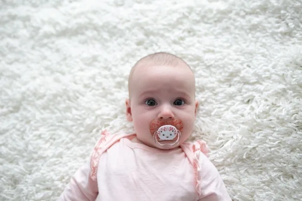 DR BROWN'S Prevent - 2 x smoczek ortodontyczny "Zwierzęta", różowy | 0-6 m