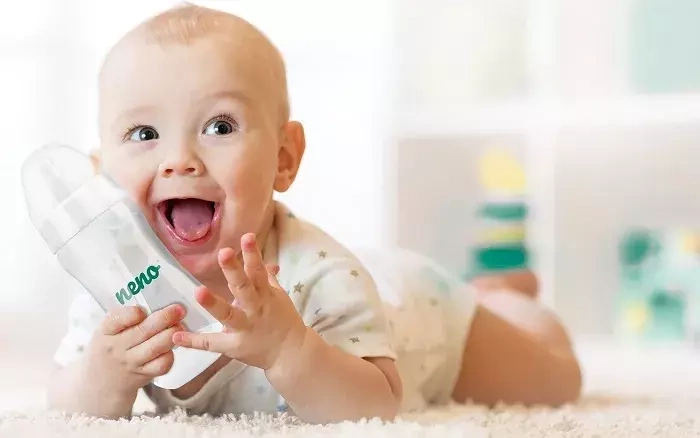 NENO Bottle 240 - butelka do karmienia i nauki picia ze smoczkiem | 240 ml