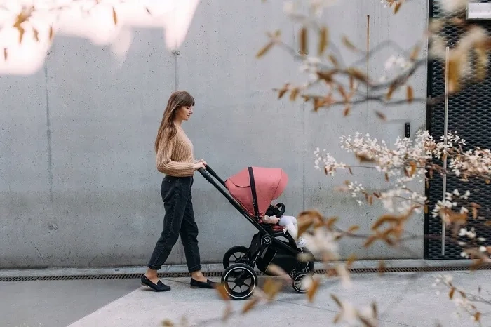 MUUVO Quick 3.0 Black Chrome - wózek wielofunkcyjny, zestaw 2w1 z gondolą XL | Pure Pink (+ ADAPTERY)