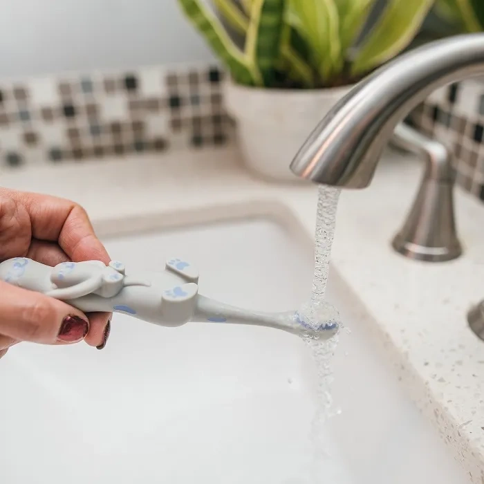 DR BROWN′S - szczoteczka do mycia zębów z przyssawką | Wydra