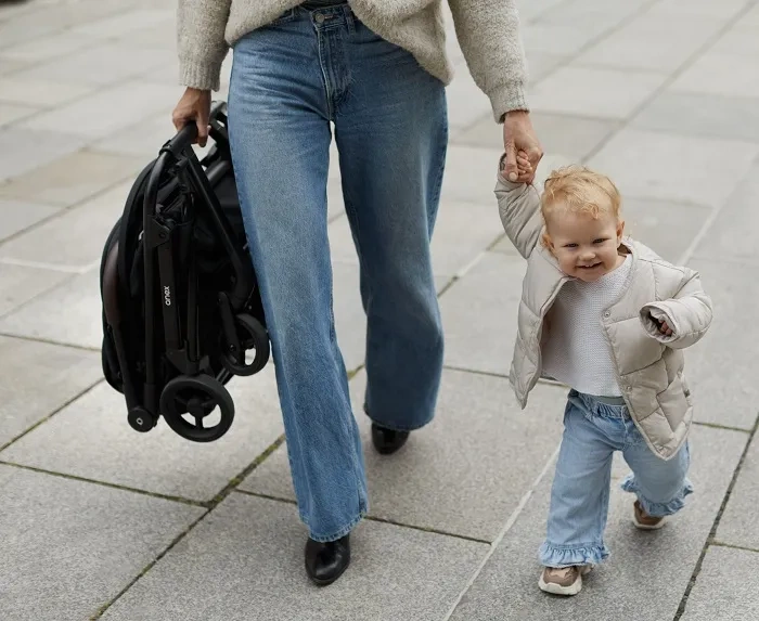 lekka spacerówka anex air-z +