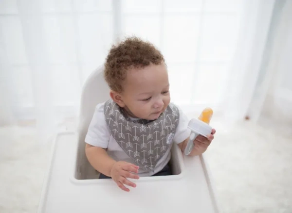 DR BROWN'S - silikonowy gryzak do podawania pokarmu | Szary