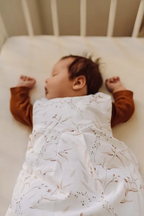 YOONCO - lekki śpiworek do spania dla niemowlaka | Meadow