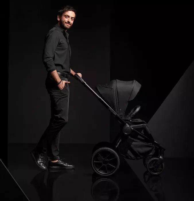 MUUVO Quick SE 2 - wózek spacerowy | Chromium Black