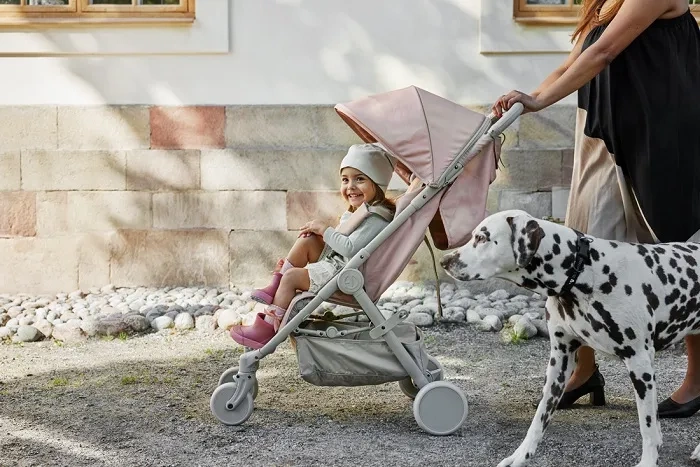 ELODIE DETAILS Mondo - wózek spacerowy z pałąkiem