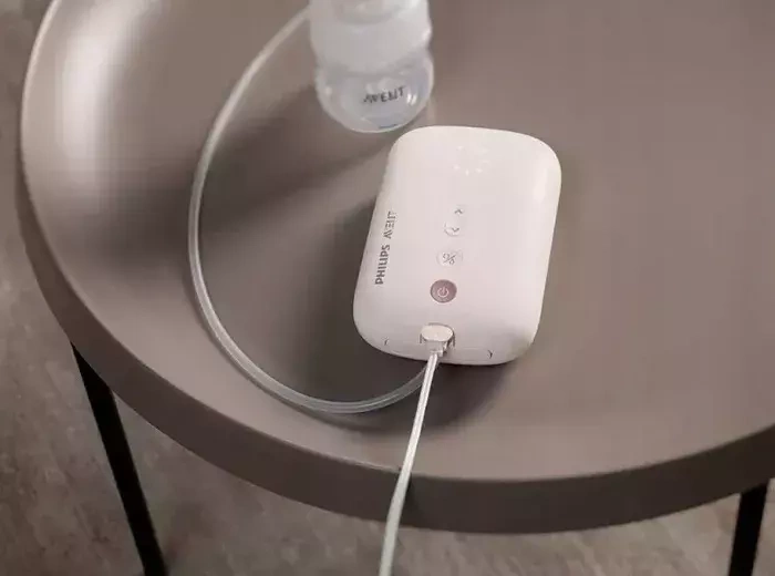 PHILIPS AVENT - laktator elektryczny z butelką Natural 125 ml