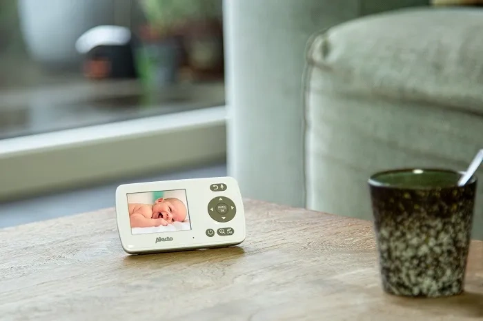 ALECTO DVM-71- niania elektroniczna z kamerą i wyświetlaczem 2,4'' | White