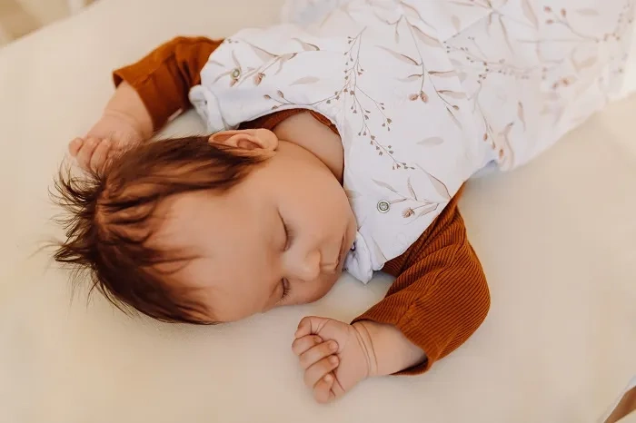 YOONCO - muślinowy komplet: kołderka 80x100 cm + poduszka 30x40 cm | Beż