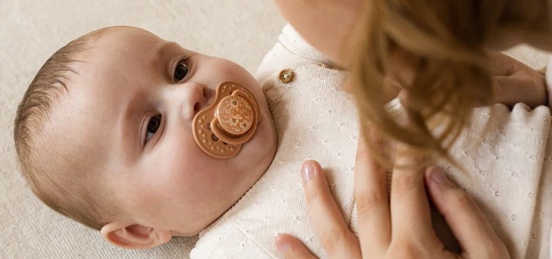 LOVI - smoczek silikonowy dynamiczny BLOSSOM BLUE 2 szt. | 3-6m