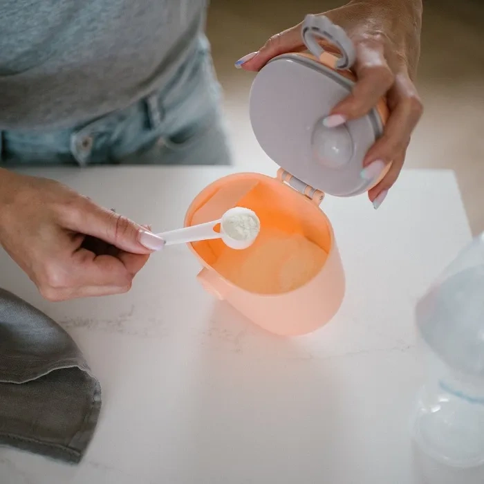 BABYONO - pojemnik na mleko w proszku