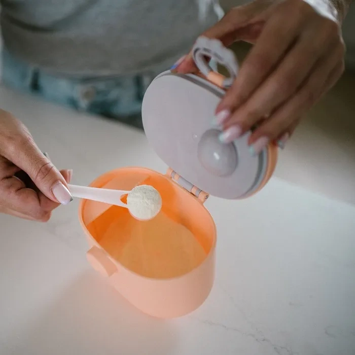 BABYONO - pojemnik na mleko w proszku