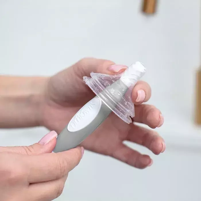 DR BROWN'S - szczotka do czyszczenia butelek i smoczków z przyssawką | Szara