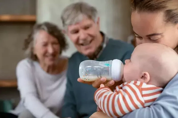 PHILIPS AVENT Natural Response - butelka z nakładką antykolkową AirFree 260 ml GWIAZDKI | 1 m+