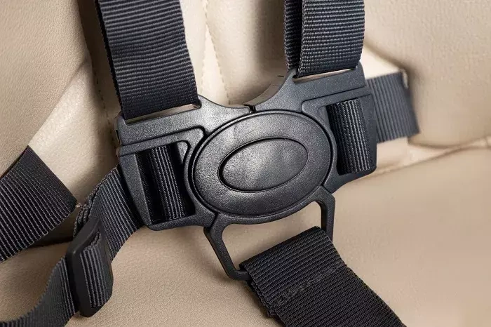 MUUVO Choc 2 - krzesełko do karmienia 3w1 | Beige