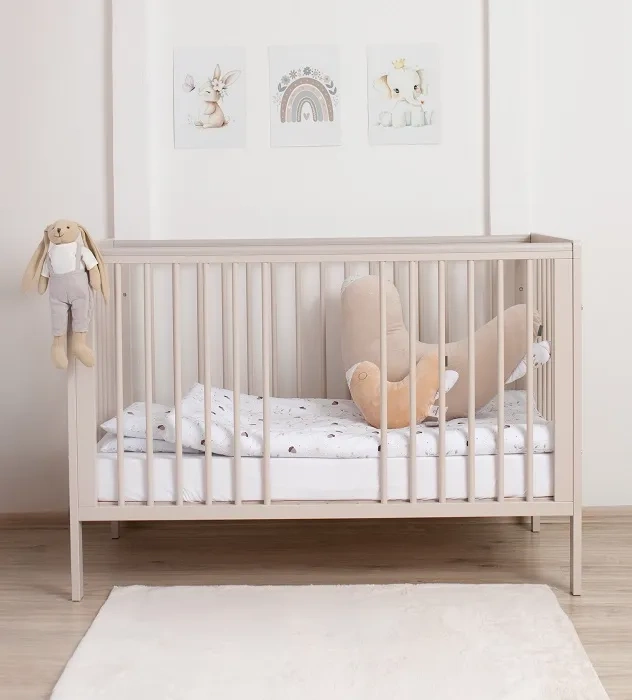 YOONCO - łóżeczko drewniane Timio + komoda z przewijakiem | Białe